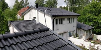 tiilikaton pinnoitus suomen laatukatot